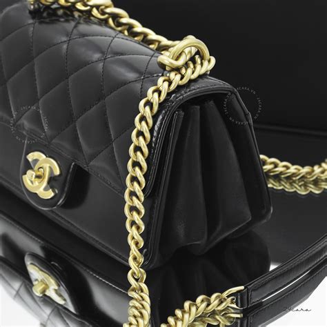 the Chanel flap bag